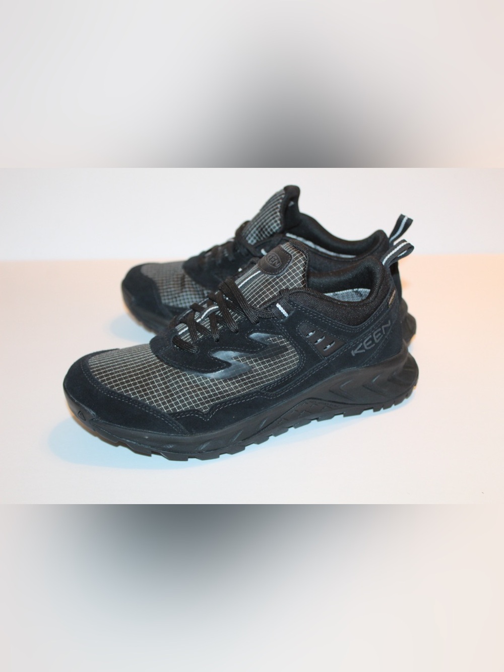 Keen High Trail EXP Waterproof Hiking Shoes Size Women’s 8 NEW